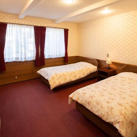 Pension Candytuft Karuizawa Bagian luar foto