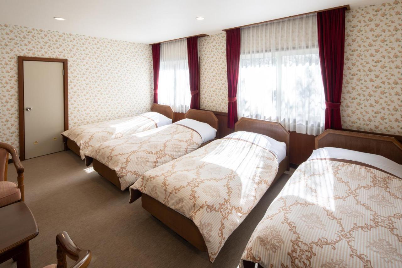 Pension Candytuft Karuizawa Bagian luar foto