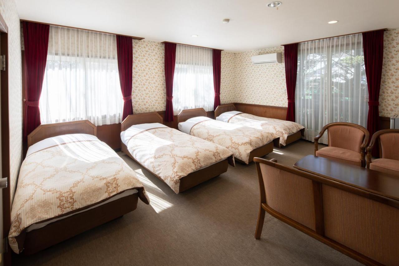 Pension Candytuft Karuizawa Bagian luar foto