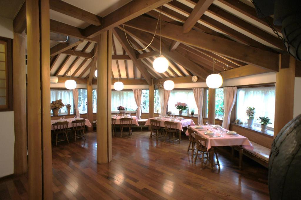 Pension Candytuft Karuizawa Bagian luar foto