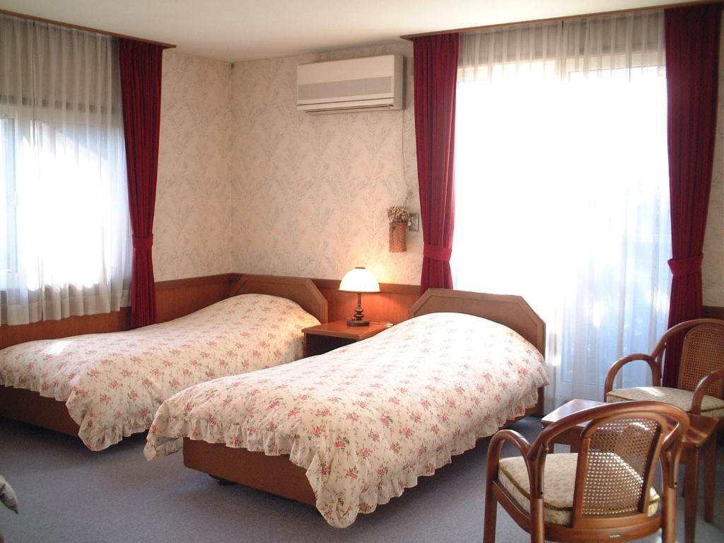 Pension Candytuft Karuizawa Bagian luar foto