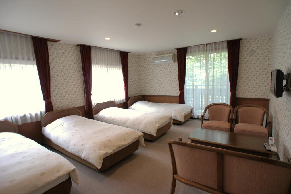 Pension Candytuft Karuizawa Ruang foto