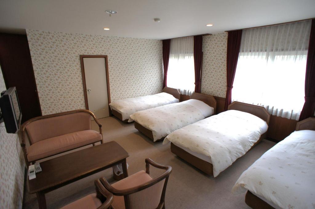 Pension Candytuft Karuizawa Ruang foto
